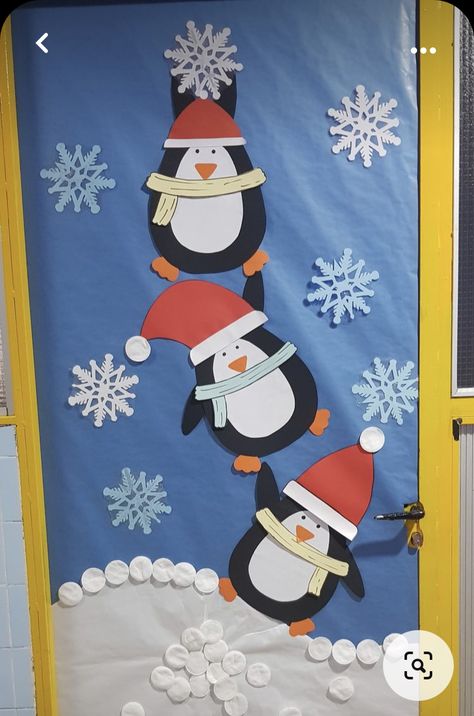 Christmas Cubicle Decorations Ideas, Polar Bear Door Decorations For School, Christmas Decor Ideas Kids, Winter Theme Classroom Door, Simple Front Door Christmas Decor, Frozen Classroom Door, Christmas Door Decorating Contest Apartment, Elf Door Decorations Classroom, Penguin Door Decorations For School