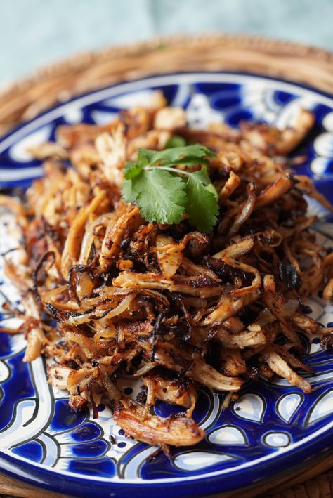 Chicken Vaca Frita Recipe, Vaca Frita Recipe, South American Food, Cuban Chicken, Cuban Dishes, Meat Eater, Cuban Cuisine, Cuban Food, Weekday Dinner