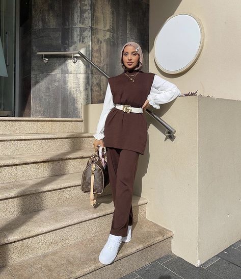 Hijab Fashion Summer, Hijabista Fashion, Stile Hijab, Modern Hijab Fashion, Mode Turban, Modest Fashion Hijab, Muslim Outfits Casual, Muslim Fashion Hijab Outfits, Hijabi Fashion Casual