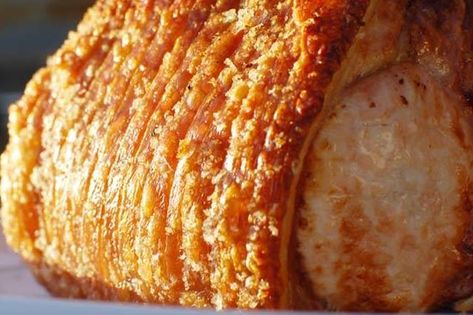 Check out this delicious recipe for Crackling Roast Pork from Weber—the world's number one authority in grilling. Pork Crackle, Roast Pork Crackling, Weber Q Recipes, Perfect Roast Pork, Weber Recipes, Miso Caramel, Pork Crackling, Pork Roast Recipe, Healthy Breakfast Bowl