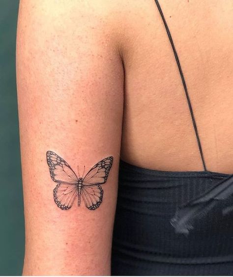 Butterfly With Words In Wings, Dainty Butterfly Tattoo, Red Butterfly Tattoo, Butterfly Thigh Tattoo, Small Butterfly Tattoo, Butterfly Tattoos For Women, Inspiration Tattoos, Rosen Tattoo, Small Butterfly