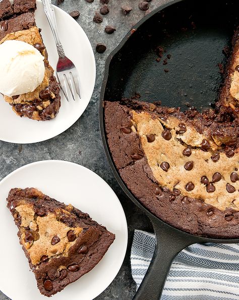 Skillet Brownie Chocolate Chip Cookie - Kirbie's Cravings Restaurant Deserts, Brownie Cookie Skillet, Brookie Pie, Skillet Brookie, Kirbies Cravings, Brownie Chocolate Chip Cookie, Cookie Skillet, Skillet Brownie, Cooking Cookies