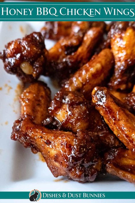 Wings In The Oven Crispy, Wing Meals, Chicken Wing Ideas, Chicken Wing Sauce Recipe, Oven Crispy Chicken, Chicken Wings On The Grill, Honey Bbq Wings Recipe, Wings On The Grill, Grilling Meals