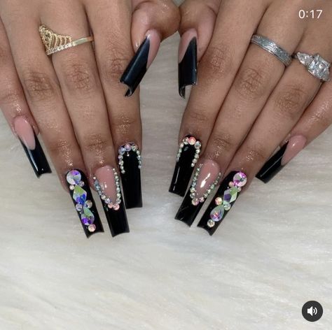 Black With Gems Nails, Color For Nails, Nail Tattoo, Gem Nails, Exotic Nails, Long Square Acrylic Nails, Birthday Nails, Rhinestone Nails, Square Acrylic Nails