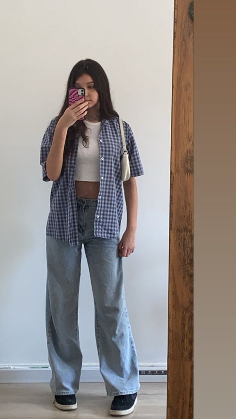 Checkered Button Up Shirt Outfit, Blue Checkered Shirt Outfit, Checkered Top Outfit, Plaid Shirt Outfit Summer, Checkered Shirt Outfit, Silly Outfits, Short Sleeve Shirt Outfit, Checked Shirt Outfit, Granola Girl Outfits