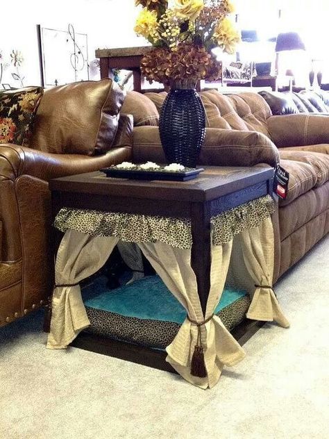 Love this Bed End Table, Doggie Beds, Diy Dog Beds, Dog Bed Ideas, Diy Pet Bed, Diy Dog Bed, Pet Projects, Bed End, Dog Rooms