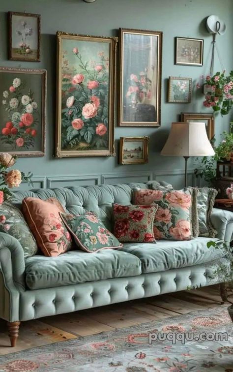 Spring Season Painting, Vintage Decorating Ideas, Spring Living Room Decor, Spring Living Room, Vintage Decorating, Living Room Green, Boho Living Room, A Living Room, Living Room Ideas