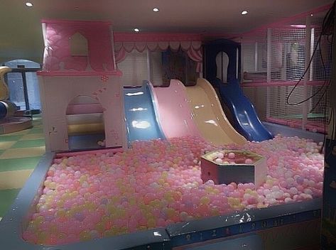 Age Reggresion Room, Dreamcore Room, Pink Playground, Weirdcore Room, Playground Aesthetic, Play Foam, Pool Indoor, Dream Core, Ball Pool