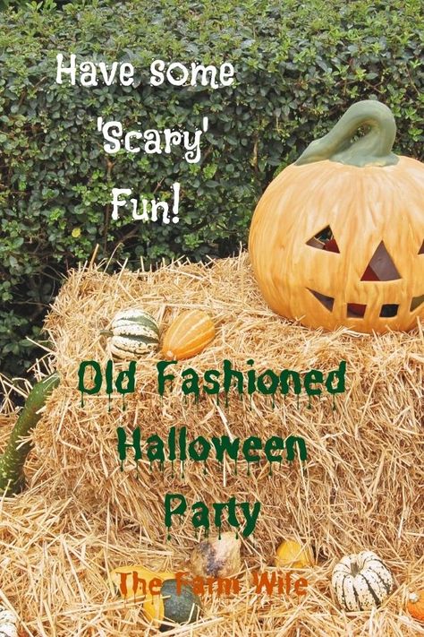 Halloween is the seasonal gate between summer heat and the cooler holidays. Make the transition 'scary' fun for all ages with an Old Fashioned Halloween Party! Old Fashion Halloween Party, Old Fashioned Halloween Party, Halloween Neighborhood Party, Halloween Barn, Old Fashioned Halloween, Kids Halloween Party Decorations, Neighborhood Party, School Halloween Party, Farm Wife