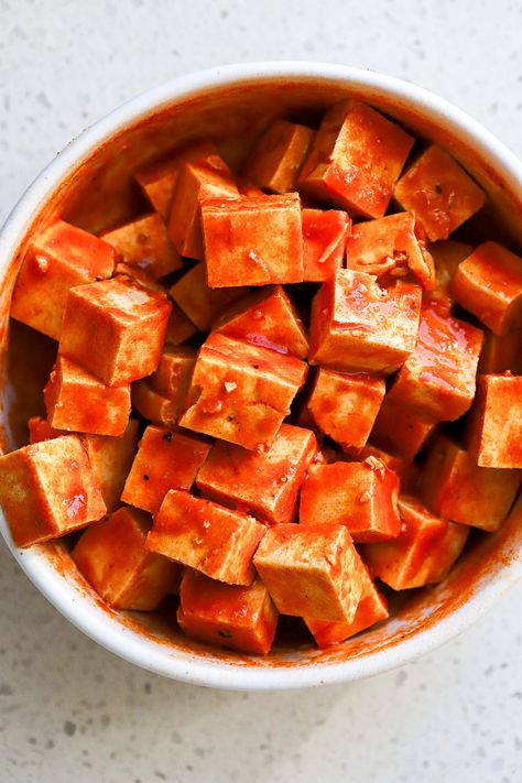 top down view of vegan buffalo tofu marinating in sauce in small white bowl Crispy Buffalo Tofu, Tofu Air Fryer, Parmesan Truffle Fries, Buffalo Tofu, Air Fryer Easy, Top Down View, Tofu Marinade, Lunch Sides, Truffle Fries