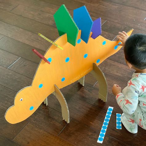 Cardboard Boxes Kids, Crafts Ideas For Kids, Jungle Birthday Invitations, Dinosaur Craft, Cardboard Crafts Kids, Arts And Crafts Ideas, Animal Activities For Kids, Learning Chinese, Chinese Learning