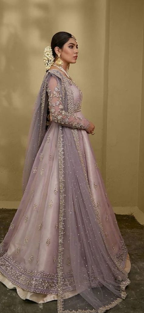 Engagement Dress For Bride, Baju Kahwin, Desi Dress, Walima Dress, Desi Wedding Dresses, Engagement Bride, Nikkah Dress, Asian Bridal Dresses, Pakistani Wedding Outfits