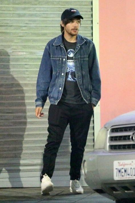 Louis Tomlinson Outfits Inspiration, Louis Tomlinson Outfits, Celebrity Inspired Outfits, Louis (one Direction), Louis Williams, Skater Girls, July 10, Teenage Boys, Denim Outfit