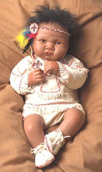 native american, Ashton Drake...Ahhh reminds me of my first born, so beautiful and all his fuzzzyyy hair, a perfect site too me!! Ashton Drake Dolls, American Baby Doll, Life Like Baby Dolls, Native American Dolls, Indian Dolls, Silicone Baby Dolls, American Baby, Marie Osmond, Lifelike Dolls