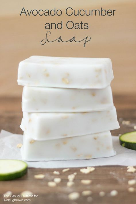 Cucumber Soap, Savon Diy, Diy Soap Recipe, Avocado Cucumber, Soap Melt And Pour, Soap Making Recipes, Soap Recipe, Soap Making Supplies, Homemade Soap Recipes