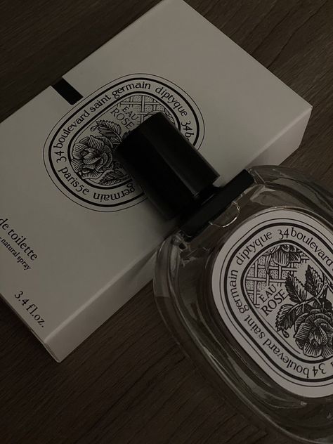 Signature scents you need from diptyque! Eau Rose Eau de Toilette | Floral fruity fragrance Diptyque Eau Rose, Rosé Aesthetic, Wife Material, Rose Perfume, Signature Scent, Scents, Fragrance