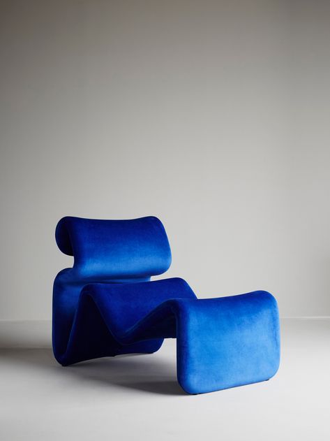 Etcetera Lounge Chair – Sand Beige Yves Klein Blue, Tufted Sofa, Blue Chair, Furniture Hacks, Swedish Design, Klein Blue, Sand Beige, Objects Design, Modern Chairs