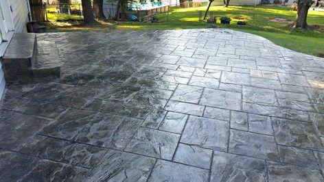 Ashlar Slate Stamped Concrete, Slate Stamped Concrete, Stamped Concrete Patio Ideas, Stamped Patio, Stamped Concrete Patio Designs, Concrete Pattern, Concrete Patio Ideas, Concrete Stamp, Concrete Stain Patio