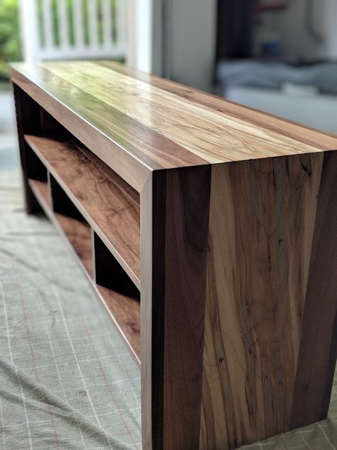 Modern Wood Tv Stand, Modern Wooden Tv Stand Designs, Walnut Tv Stand Living Room, Tv Table Wood Working, Live Edge Tv Console Table, Wooden Tv Stand Designs, Unique Tv Stand Ideas, Tv Table Ideas, Wood Tv Table