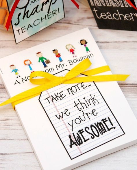 teacher appreciation gift tags-this one works! Teacher Appreciation Gift Tags Free, Free Teacher Appreciation Gifts, Free Teacher Appreciation Printables, Subway Gift Card, Inexpensive Teacher Gifts, Easy Gift Ideas, Cheap Teacher Gifts, Teacher Notepad, Teacher Appreciation Printables