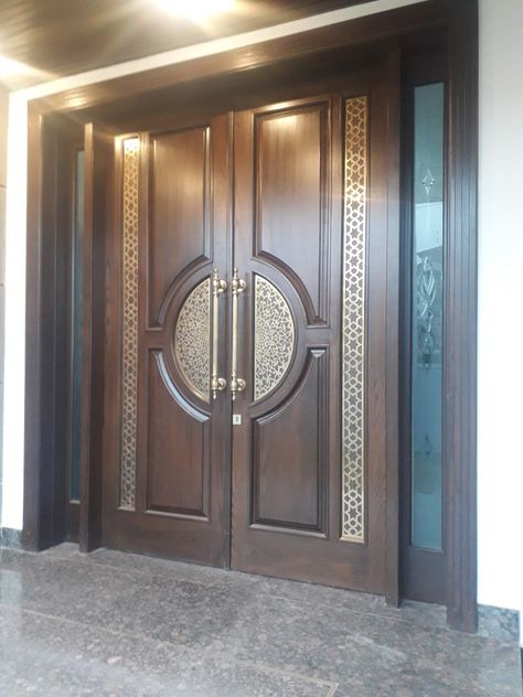 Wooden Double Front Doors Entrance, Door Ideas For Bedroom, Wooden Double Front Doors, Main Door Design Photos, Church Doors, Entry Door Designs, Main Doors, House Front Door Design, House Main Door Design