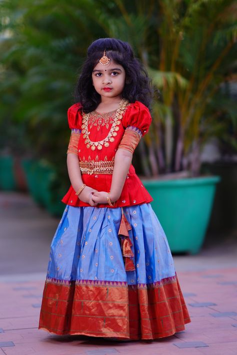 Latest Pattu Pavadai Designs, Kids Pattu Pavadai Designs Latest, Langa Models, Lehanga For Kids, Pattu Pavadai Designs, Girls Skirt Patterns, Pattu Pavadai, Baby Photoshoot Boy