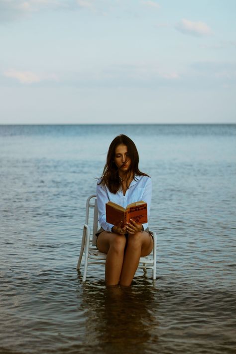 Chair On Beach Photoshoot, Chair In Ocean Photoshoot, Beach Water Photoshoot, Stool In Water Photoshoot, Chair In Water Photoshoot, Sea Photography Ideas, Beach Branding Photoshoot, Ocean Photoshoot, Beach Shooting