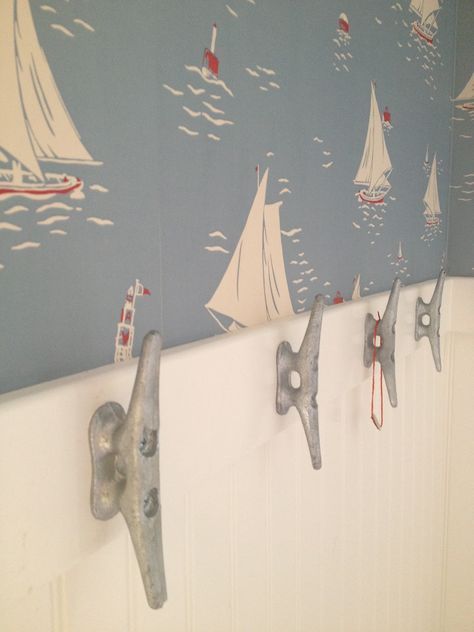 sail boat wallpaper Cabana Bathroom, Diy Nautical Decor, House Bathroom Designs, Boat Cleat, Diy Nautical, Beach House Bathroom, Deco Marine, Coastal Wallpaper, Nautical Diy