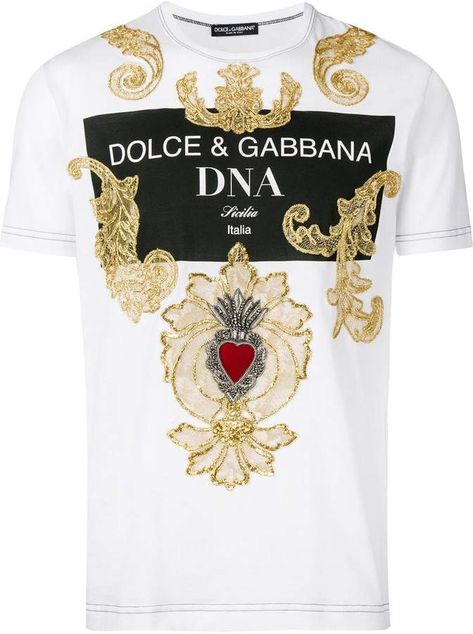 Dolce Gabbana T Shirt, Tshirt Design Inspiration, Tshirt Design Men, Mens Casual Dress Outfits, Shoulder Tops, Jordan 13, Dolce E Gabbana, Shorts Men, Dolce And Gabbana Man