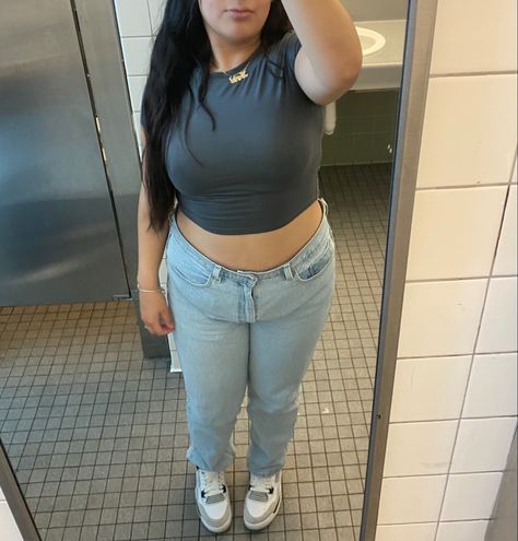 #ootd #jordansforwomen #grayshirt #lightjean #denim #fashion #simple #basicfit Gray Crop Top Outfit, Crop Top Outfit, Gray Crop Top, Jordan Outfits, Grey Crop Top, Light Jeans, Top Outfit, Basic Fits, Crop Top Outfits