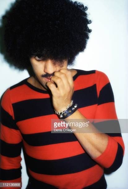 Phil Lynott Pictures and Photos - Getty Images Phil Lynott, Irish Rock, Listen To Song, 70s Music, Rock Of Ages, Rock Groups, Rock Legends, Music Icon, Men Vintage