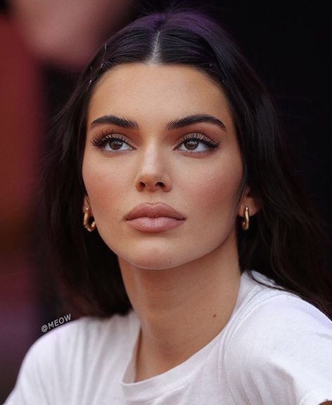 Kendall Jenner Eyebrows, Kendall Jenner Maquillaje, Kylie Jenner Face, Kendall Jenner Face, Kendall Jenner Icons, Kendall Jenner Makeup, Kendal Jenner, Jenner Photos, Kendall Jenner Street Style