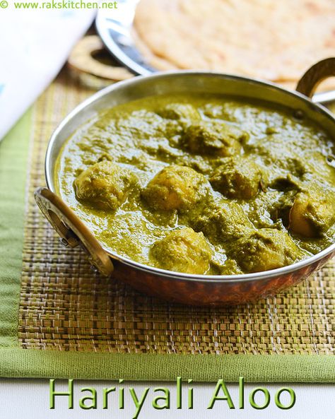 Potatoes cooked in green gravy with coriander and mint leaves along with spices. With step by step pictures and video. Saag Recipe, Aloo Recipe, Kofta Recipe, Indian Flat Bread, Aloo Recipes, Spinach Curry, Lentil Curry, Leafy Vegetables, Coriander Leaves