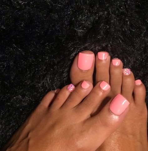 Peach Beach Acrylic Toe Nails Peach Toe Nails, Peach Toes, Peach Pedicure, Beach Toenails, Coral Toe Nails, Holiday Toes, Coral Toes, Toe Nails Designs, Peach Beach