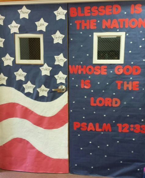 4th Of July Classroom Door Ideas, Patriotic Classroom, Catholic Schools Week, Christmas Doors, Toddler Teacher, Class Door, School Door Decorations, Teacher Doors, School Doors