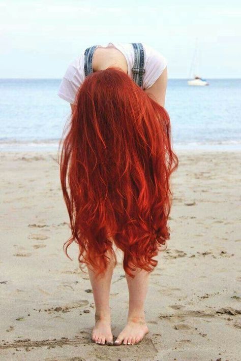 🔥🔥 #red #hair #redhead Repinned by #Eyespiration Ariel Hair Color, Ariel Red Hair Color, Arianna Aesthetic, Mermaid Red Hair, Ariel Hair, Ginger Hair Color, Henna Hair, Coloured Hair, Hair Jewels