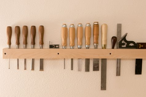 How to: Make a Chisel Holder Rack in Under an Hour Workbench Designs, Summer Coffee, Barn Wood Projects, Tool Rack, Wet Dog, Tool Cabinet, Plywood Sheets, Diy Holder, Meme Design