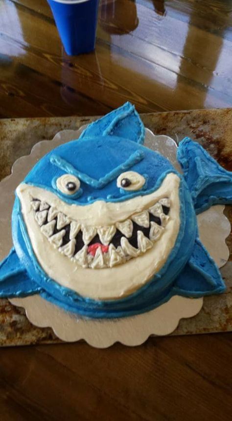 Easy Shark Cake Ideas, Shark Birthday Cakes For Boys, Shark Cake Ideas, Shark Stuff, Shark Birthday Cakes, Sheet Cake Designs, Shark Cake, Party Boy, Shark Party