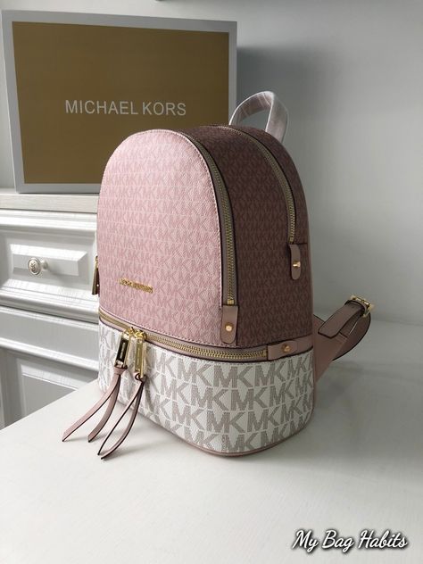 Mochila Coach, Ladies Purses Handbags Style, Mk Backpack, خواتم خطوبة, Look Kylie Jenner, Stylish Luggage, Coach Backpack, My Style Bags, Trendy Purses