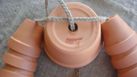 Clay Pot Ideas, Pot Craft, Terra Cotta Pot Crafts Diy, Sharpie Paint Pens, Gardening Crafts, Clay Pot Projects, Flower Pot People, Clay Pot People, Flower Pot Art