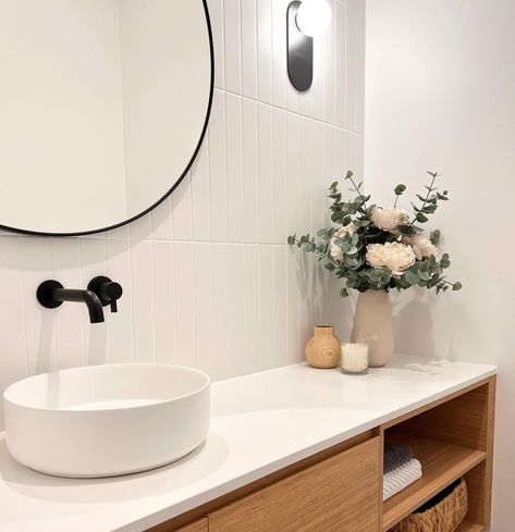 Black Tapware, Fitted Bathroom Furniture, Fitted Bathroom, Bathroom Goals, Bathroom Taps, Bathroom Inspo, Fitted Furniture, Bathroom Renos, Black Bathroom