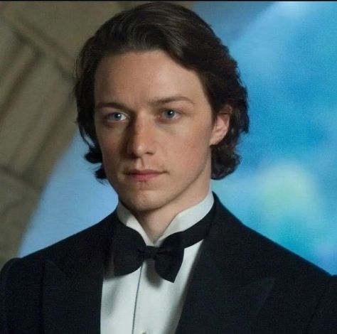 James Mcavoy Professor Xavier, James Mcavoy Selfie, James Mcavoy Young Cute, James Mcavoy Shirtless Pictures, Pretty Reaction Pic, Young James Mcavoy, Young Charles Xavier, James Macovey, Morgana Le Fay