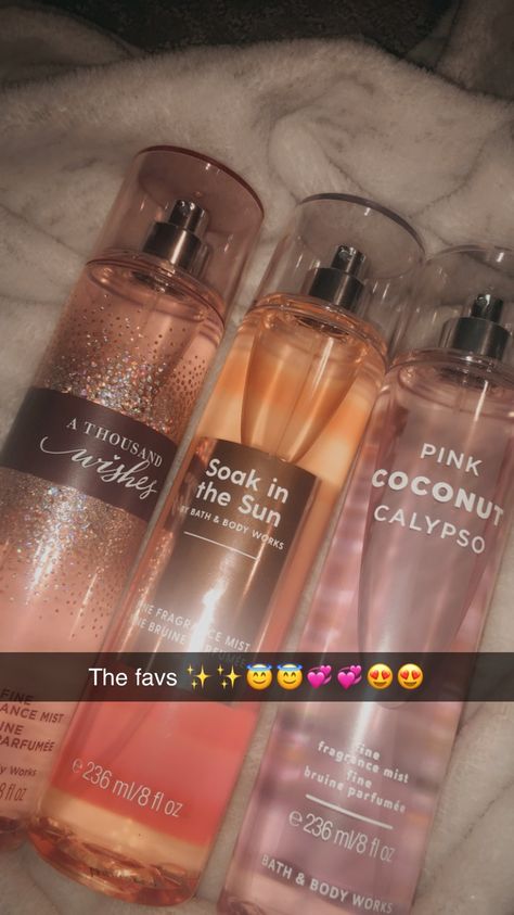 Profumo Victoria Secret, Bath N Body Works, Y2k Winter, Body Hygiene, Pink Perfume, Bath And Body Works Perfume, Shower Skin Care, Beauty Tips For Glowing Skin, Body Smells