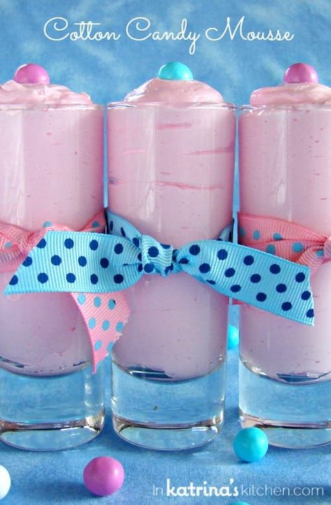 Mini Dessert Shooters, Dessert Shooters, Dessert Shots, Cotton Candy Flavoring, Mousse Dessert, Shower Desserts, Frosé, Baby Shower Desserts, Munnar