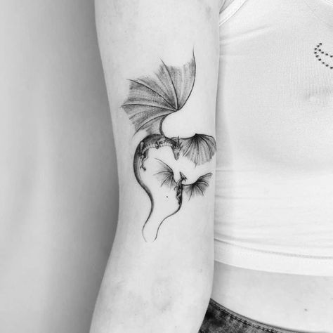 Dragon Family Tattoo, Mother Of Dragons Tattoo, Mini Dragon Tattoo, Baby Dragon Tattoos, 88 Tattoo, Dragon Tattoo Meaning, Small Dragon Tattoos, Bookish Tattoos, Boho Tattoos