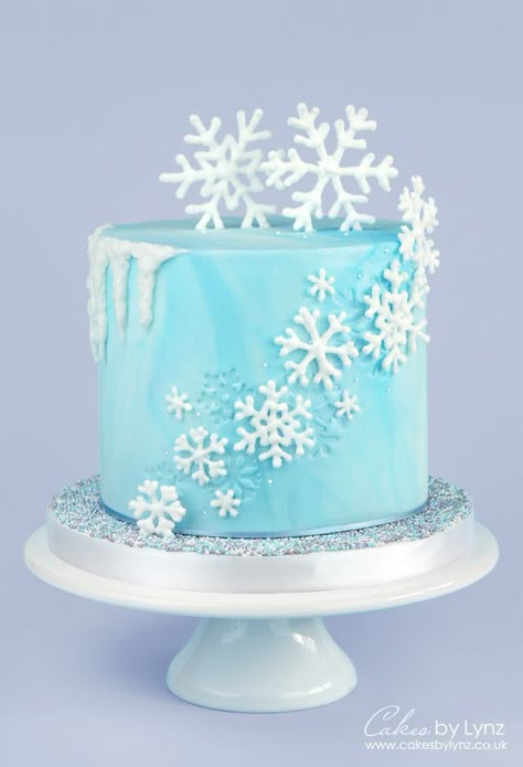 Winter Themed Cakes ❄🍰❄ - Cakes Photo (43762464) - Fanpop Simple Frozen Theme Cake, Frozen Birthday Party Cake, Pastel Frozen, Bolo Frozen, Elsa Cakes, Snowflake Cake, Frozen Birthday Cake, Elsa Birthday, Frozen Themed Birthday Party