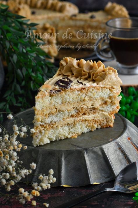 Crème au beurre au café - Amour de cuisine Gateau Cake, Fancy Desserts, Rice Krispie Treat, Layer Cake, Vanilla Cake, 15 Minutes, Dessert, Cafe, Ethnic Recipes