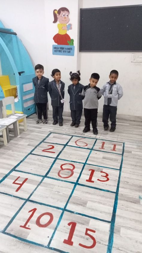 Missing Number Activity For Kids, Missing Numbers Activities, Prek Math Activities, Games For Grade 1, Learn Mathematics, Maths Activity, Numbers Activity, Letter Learning, Mathematics Games