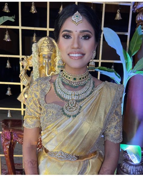 Polki Vaddanam, Telugu Jewellery, South Indian Bride Jewellery, Diamond Vaddanam, Gold Saree Blouse, Bindi Designs, Brown Sofas, Bridal Lookbook, Indian Brides Jewelry