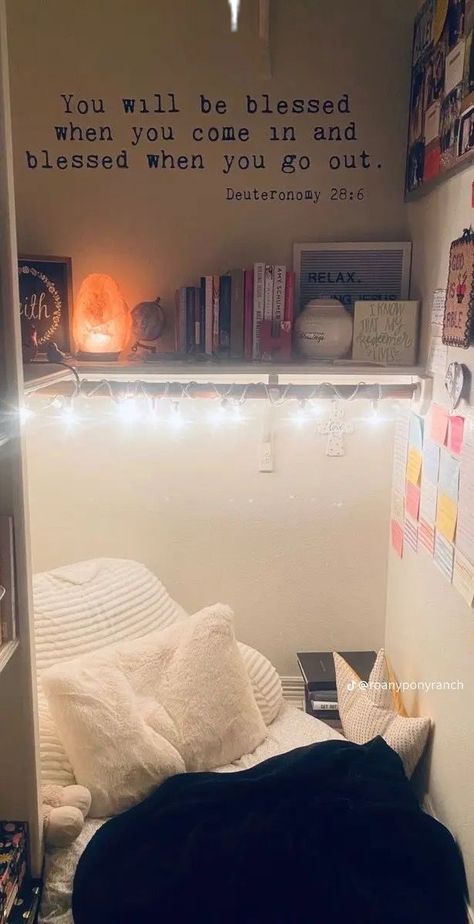 Closet Altar Ideas, Bible Reading Nook, Bible Study Closet, Worship Room Ideas House, Bible Study Organization Ideas, Closet Chill Space, Bible Room Ideas, Diy Prayer Room Ideas, Bible Study Corner In Room